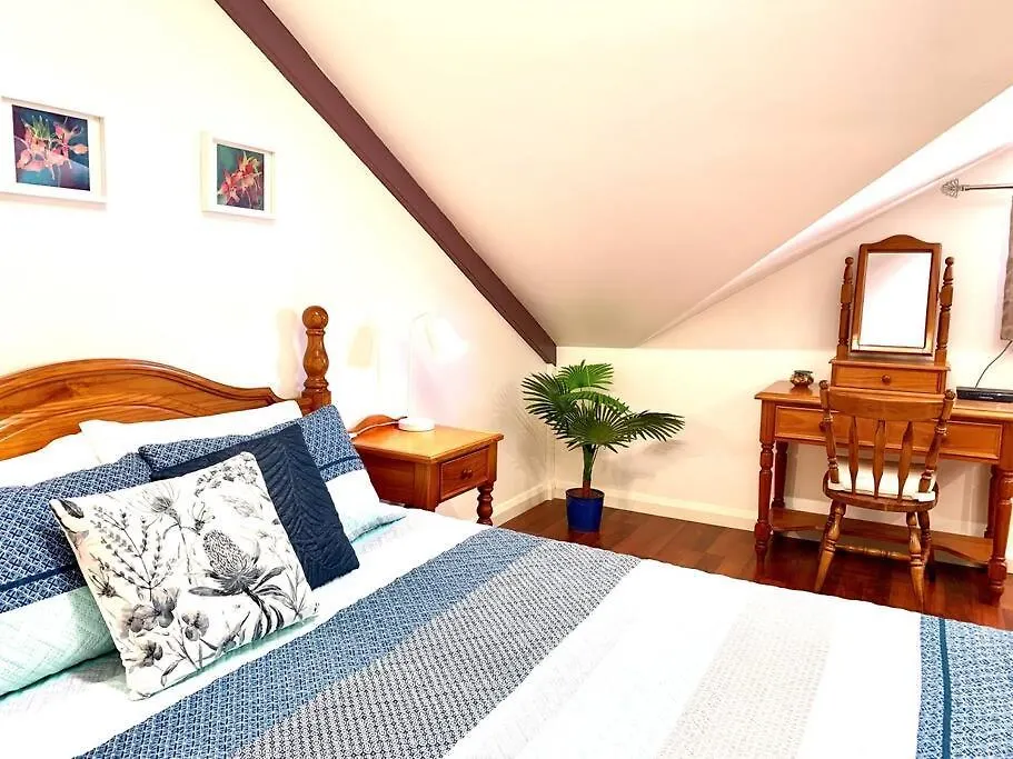 Shore To Please 1 Bdrm Loft Apt Beach Wifi Henley Beach South 0*,  Australia